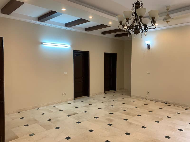 D H A Lahore 1 Kanal Owner Build Stylish House With 100% Original Pics Available For Sale 33