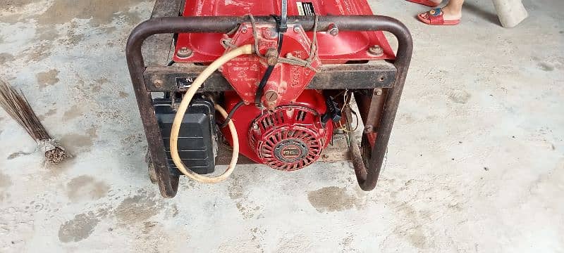 Urgent Sale Used Generator 3