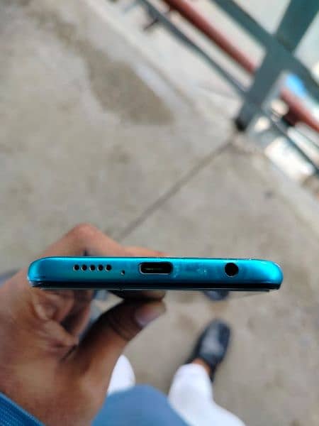 Redmi Note 9 Pro With Box and Charger 4