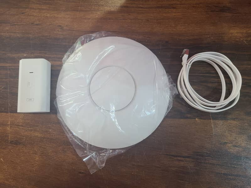 Ubiquiti UniFi AP-AC-PRO | UAP-AC-PRO | Access Point (Branded Used) 1