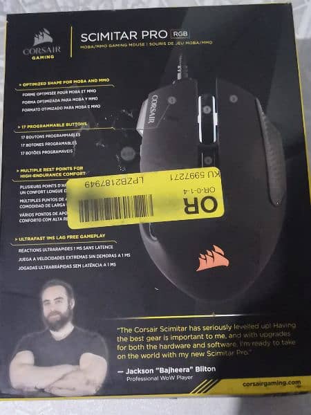 corsair scimitar Pro RGB gaming mouse 7