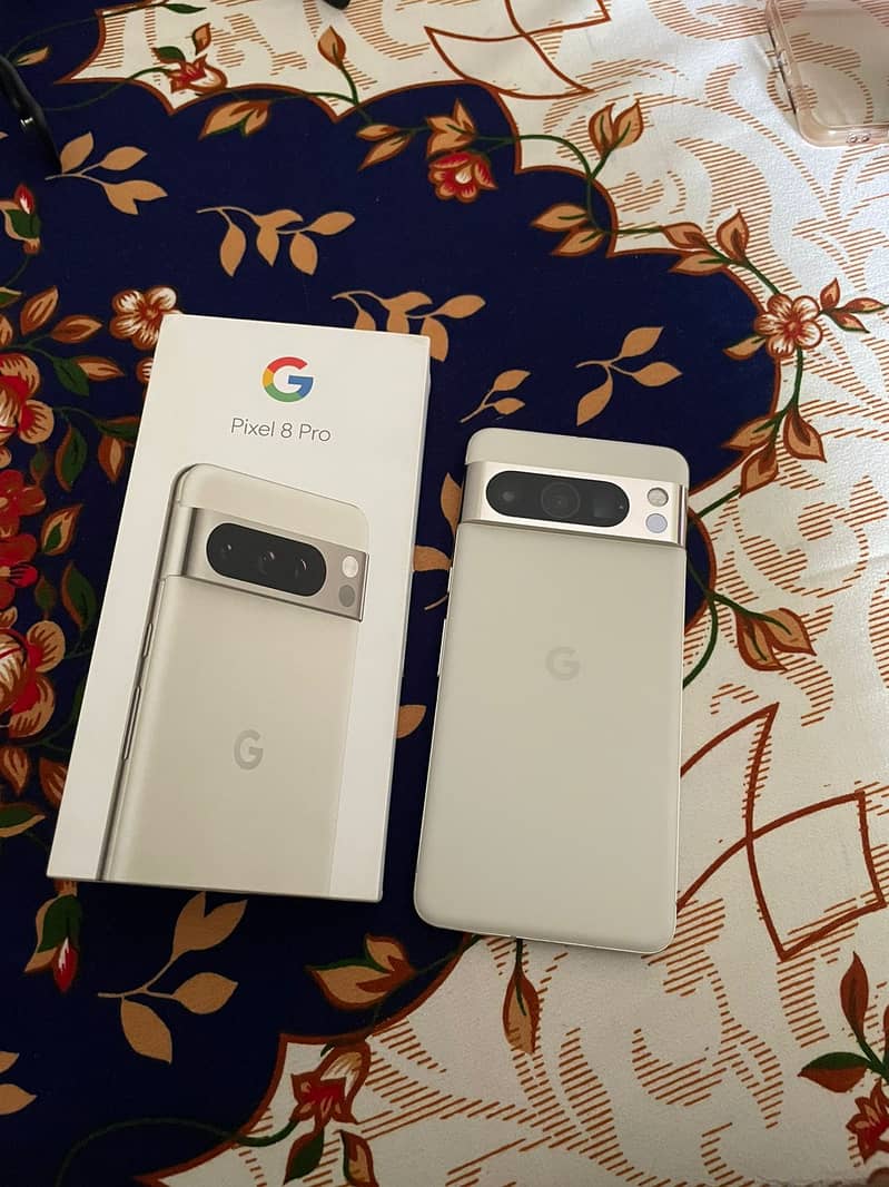 Google pixel 8 pro - PTA Approved & Google watch 2 1