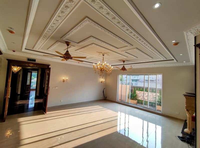 5 Beds 1 Kanal Brand New House for Sale in Ex Air Avenue DHA Phase 8 14