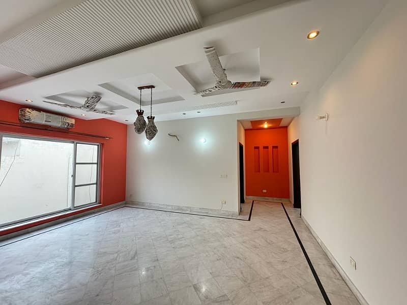 1 Kanal Lower Potion Available For Rent In DHA Phase 3 0