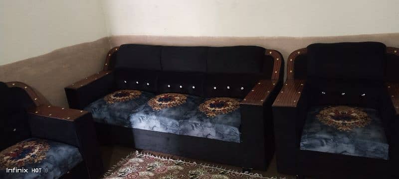 3,2,1 six seaters sofa set 6