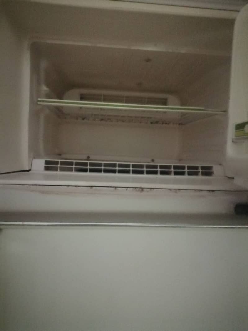 National refrigerator made in Japan or 13 years used. All is okay 2