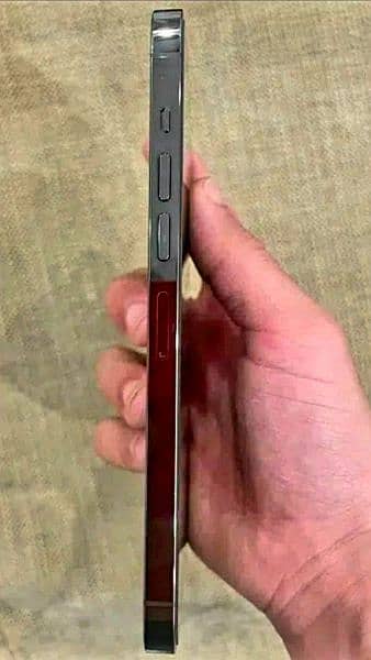 iphone 13 Pro 128gb 10\10 4 Months sim working Condition LLA Model 3