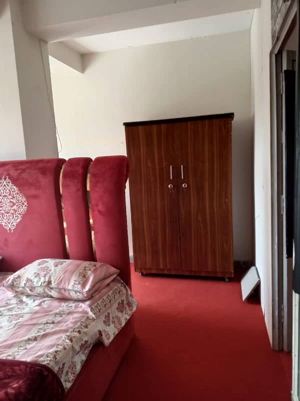 Studio furnished studio and apartment available 8