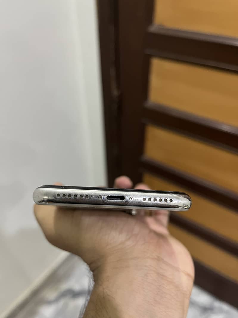 Iphone X, PTA approved, 256 GB, Condition 9/10 for sale 3