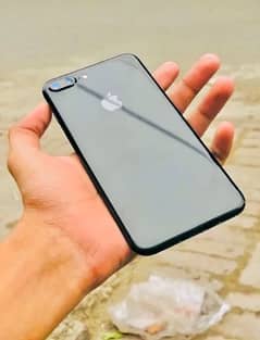 I Phone 7+ Plus PTA Proved 256GB  with Charger 0