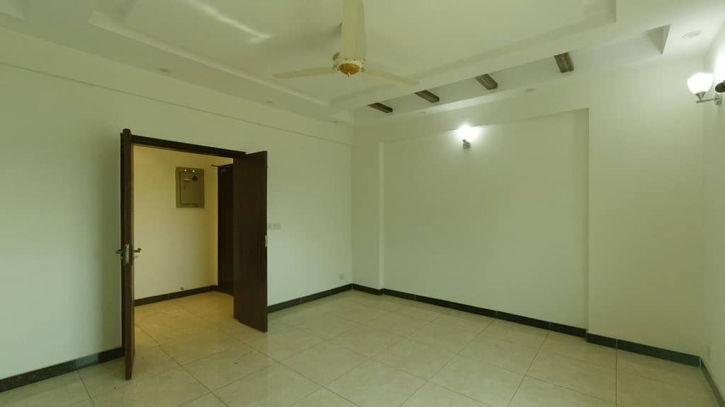 3 Bed Brand New Flat For Rent Askari 11 Lahore 12