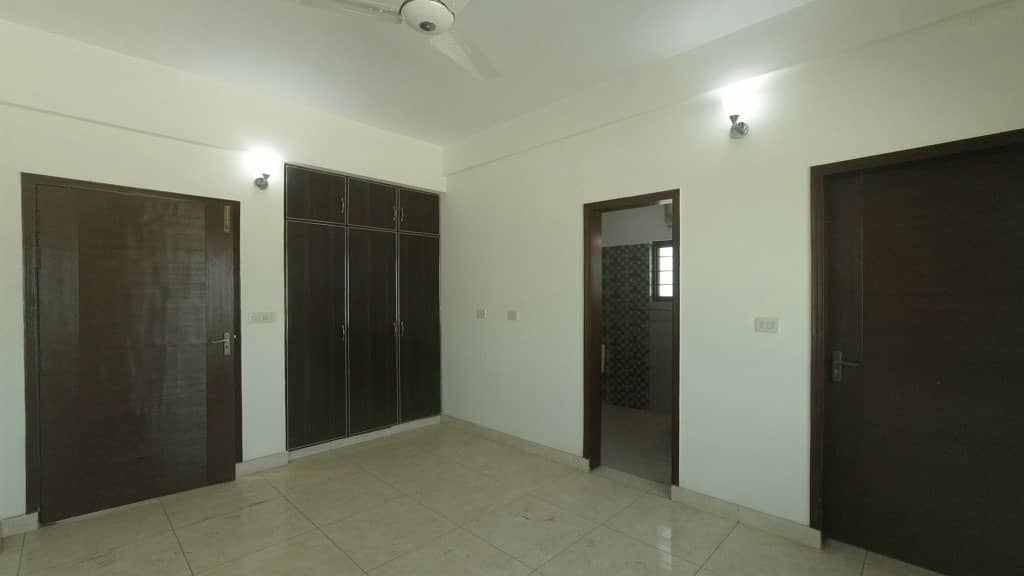 3 Bed Brand New Flat For Rent Askari 11 Lahore 22