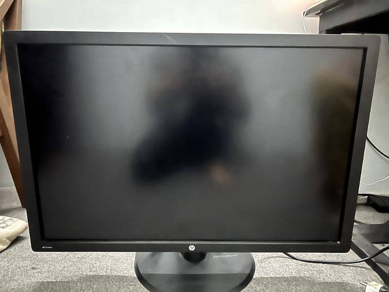 HP Z30i (30" inch) 2K Display 0