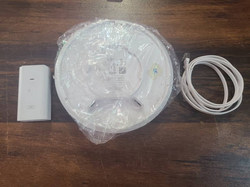 Ubiquiti UniFi AP-AC-LR | UAP-AC-LR | Access Point (Branded Used) 3