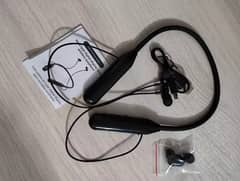 Bluetooth Earphones BT8 (headphones/earphones/earbuds/earpods)