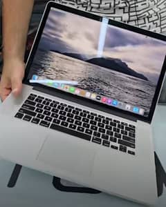 MacBook Pro (Retina, 15-inch, Mid 2015) 0