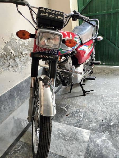 Honda CC 125 model 2023 1