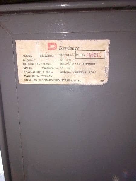 Dawlance fridge medium size for sale 3