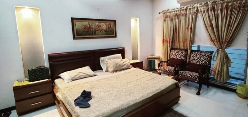 Furnished 1 Beds 1 Kanal Room for Rent in DHA Phase 1 Lahore 4