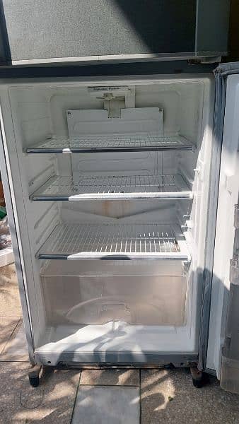 Dawlance Refrigerator in mint condition 2