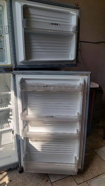 Dawlance Refrigerator in mint condition 3