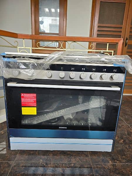 5 Burner Cooking Range Siemens 3