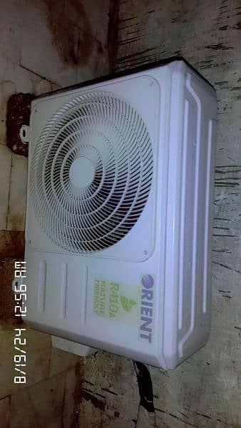 Orient AC Just 2 Season Use Urgent Sell 2