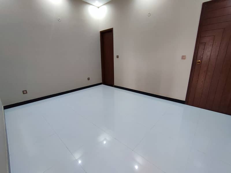 Chance Deal Leased Flat / Portion For Sell 2