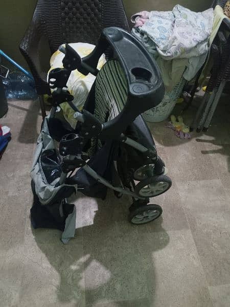 Baby stroller for sale in Karachi 3