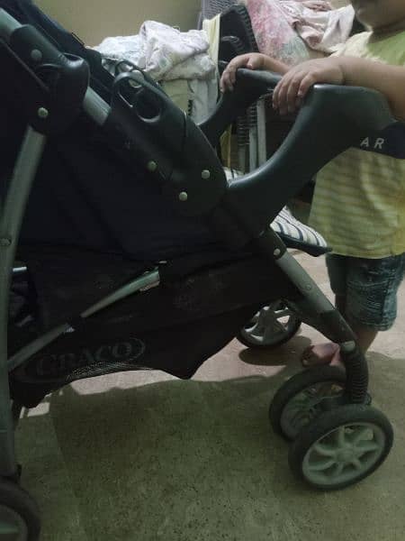 Baby stroller for sale in Karachi 5