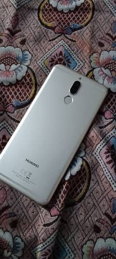 Huawei mate 10 lite 4 gb ram or 64 GB rom