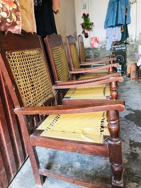 Wood Chairs In Good Condition 0