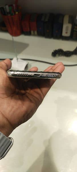 iPhone X 64 Gb 2