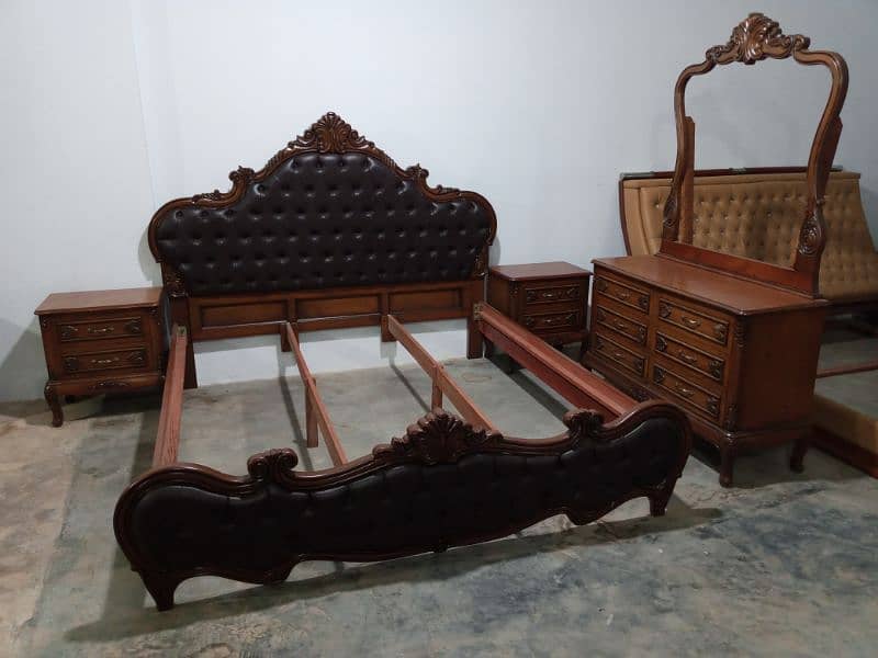 Wooden bed set design 1