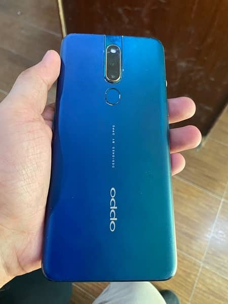 OPPO F11 4