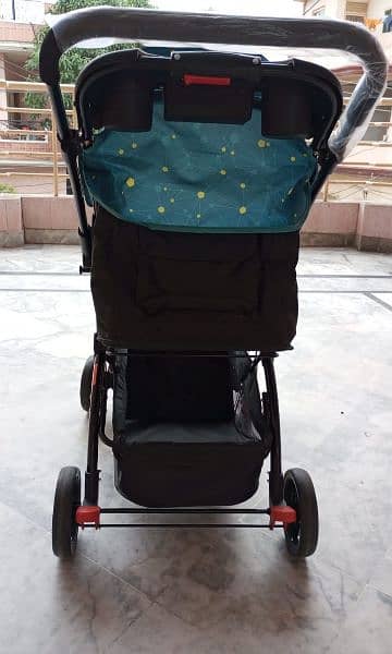 tinnies Storller /pram 1