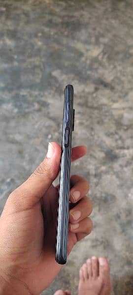 Xiaomi note 9s 4