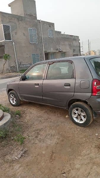 Suzuki Alto 2011 4