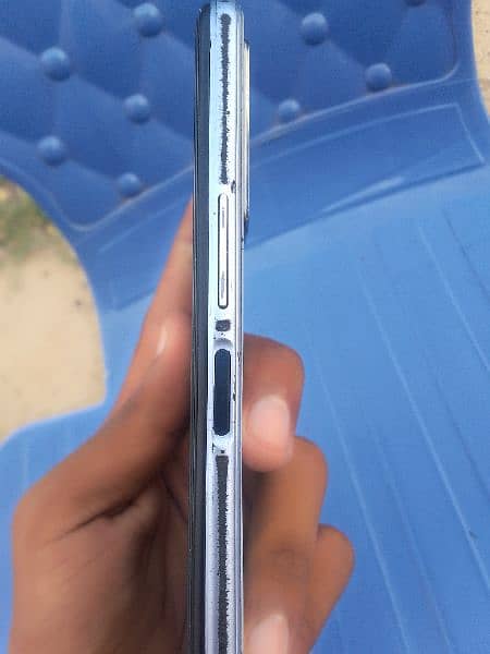 Vivo y20  4gb ram 64 gb memory 1