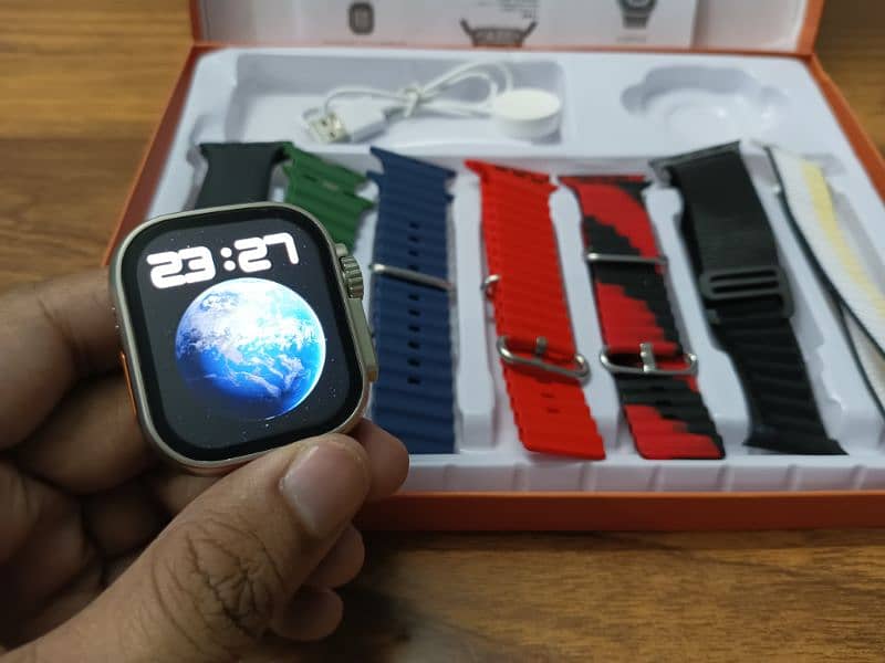 Smart Watch Ultra 7 in 1 Straps 10