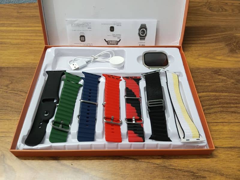 Smart Watch Ultra 7 in 1 Straps 11