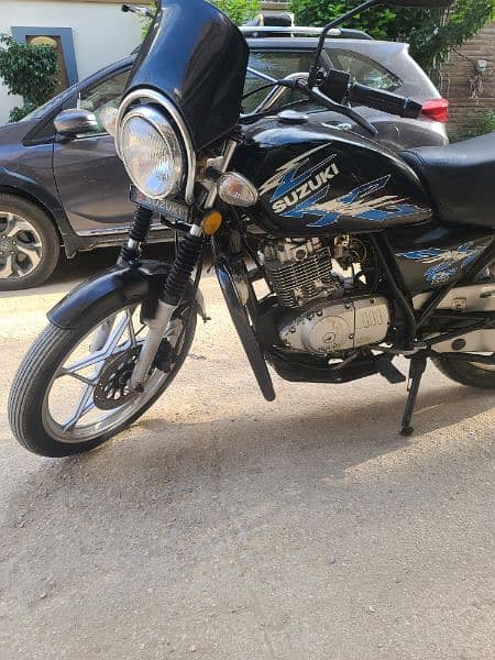 suzuki gs 150 2019 SE in excelent orignal condition 4