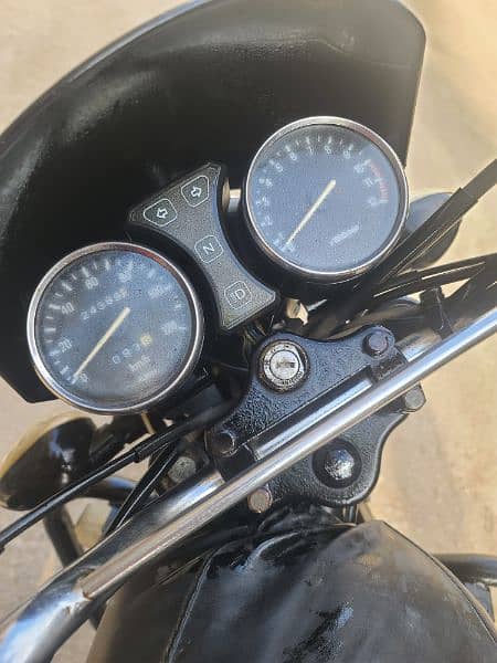 suzuki gs 150 2019 SE in excelent orignal condition 7