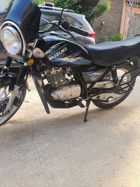 suzuki gs 150 2019 SE in excelent orignal condition 8