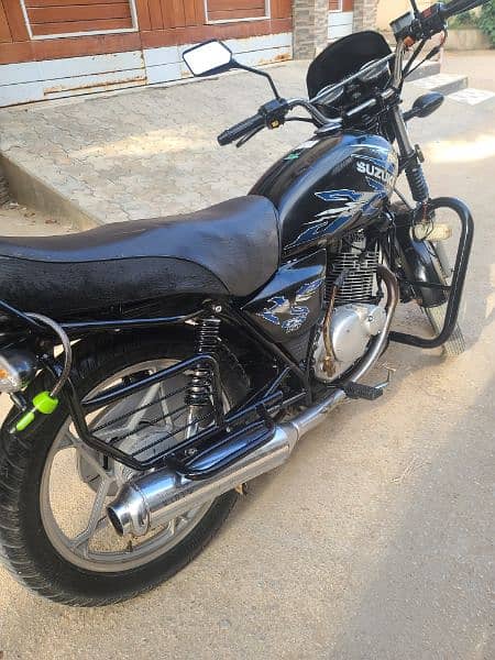 suzuki gs 150 2019 SE in excelent orignal condition 10