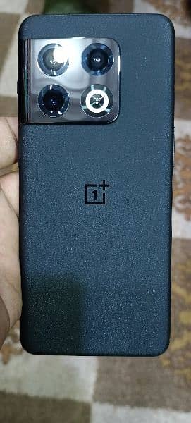 one plus 10 pro 1