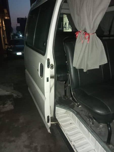 Mitsubishi Private Van Japanese Seats 2