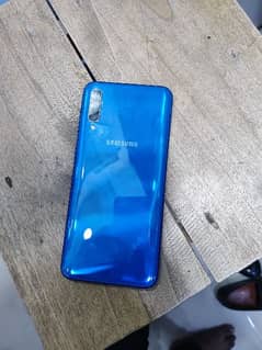 Samsung A50