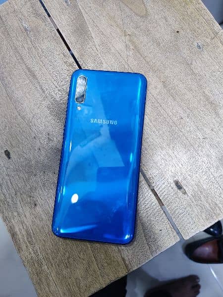 Samsung A50 0