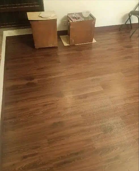 Pvc Vinyl Floor/Wood Floor. 3